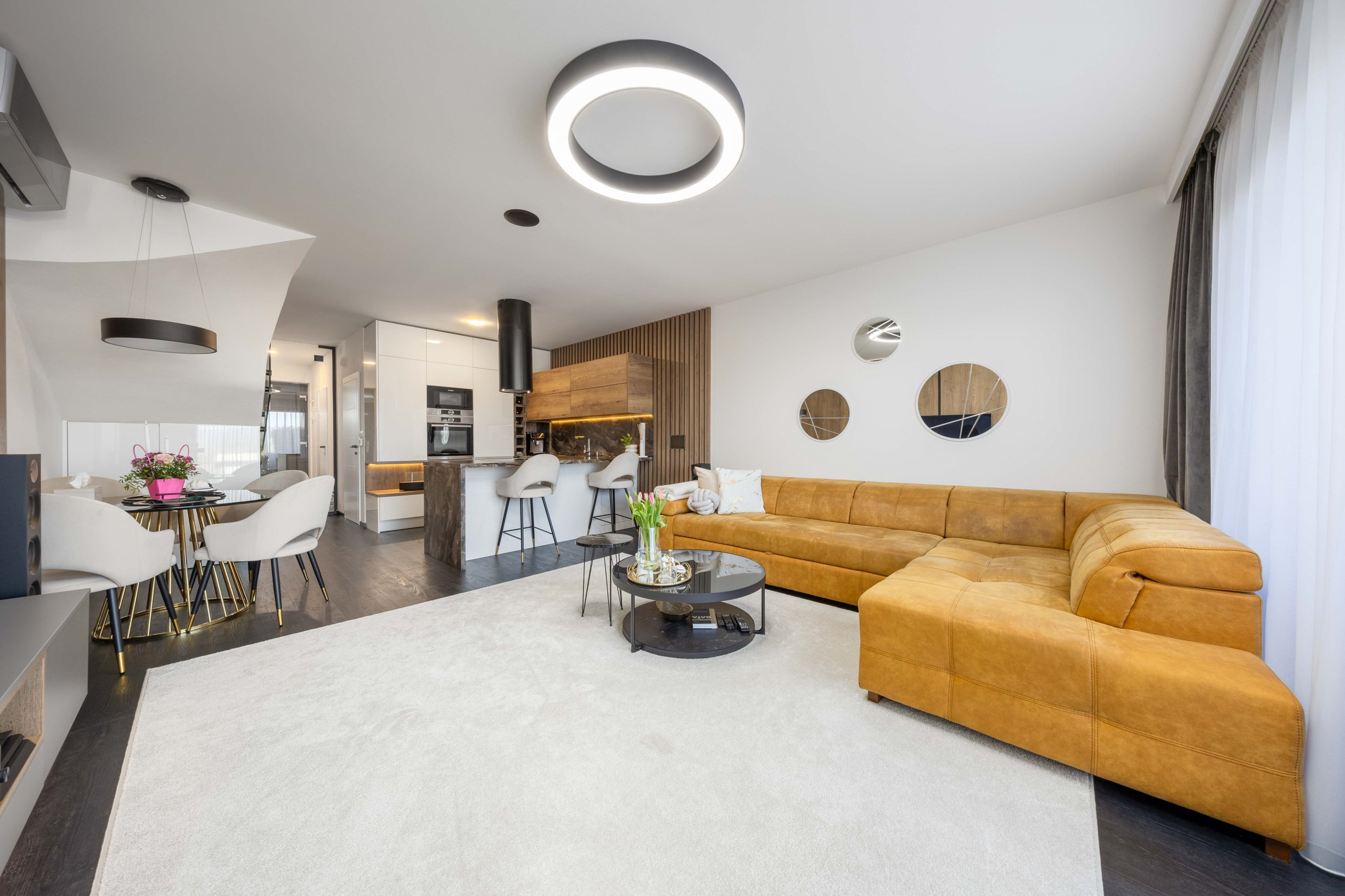 Predaj novostavba rodinný dom s parkovaním a so záhradou 150 m2 v Šenkviciach s výhľadom na Malé Karpaty