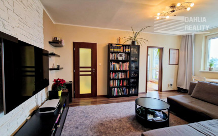 Predaj 3 izbový byt plus 2 x veľká loggia výborná dispozícia, 82 m2, Ružinov pri RETRE - Muškátová