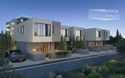 DOM na kľúč novostavba CYPRUS - PAPHOS poschodový 115 m2 s bazénom, 500 metrov k moru