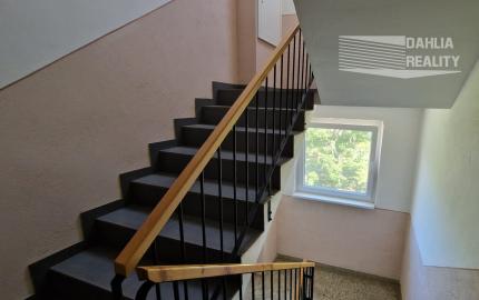 Predaj 4 izbový mezonetový byt s krbom a balkónom 120 m2 v Pezinku širšie centrum