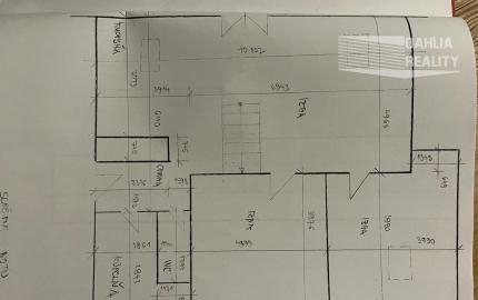 Predaj 4 izbový mezonetový byt s krbom a balkónom 120 m2 v Pezinku širšie centrum