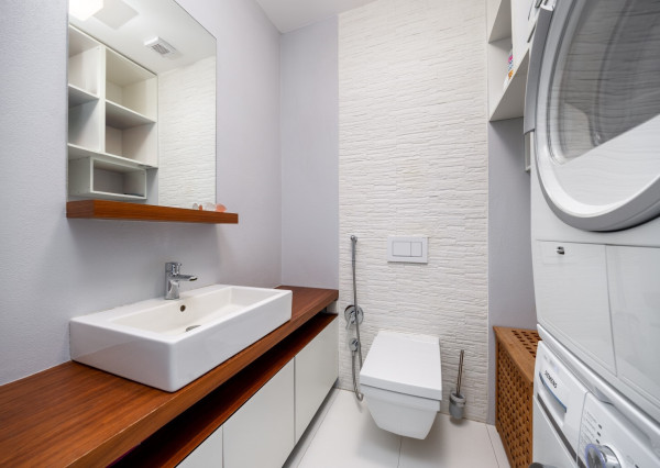 Exkluzívna VILA s panoramatickým výhľadom vo Svätom Jure - 5 izbová s terasou, átriom, krbom a pozemkom 6 616 m2