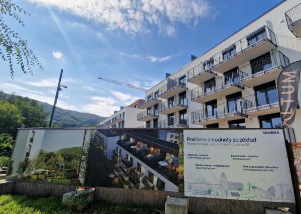 Predaj novostavba 2 izbový byt s balkónom 61 m2 + parkovacie státie v projekte ALTUM Bratislava