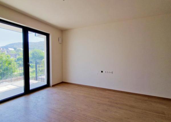 Predaj novostavba 2 izbový byt s balkónom 61 m2 + parkovacie státie v projekte ALTUM Bratislava