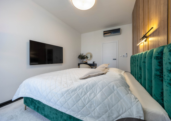 Predaj novostavba rodinný dom s parkovaním a so záhradou 150 m2 v Šenkviciach s výhľadom na Malé Karpaty